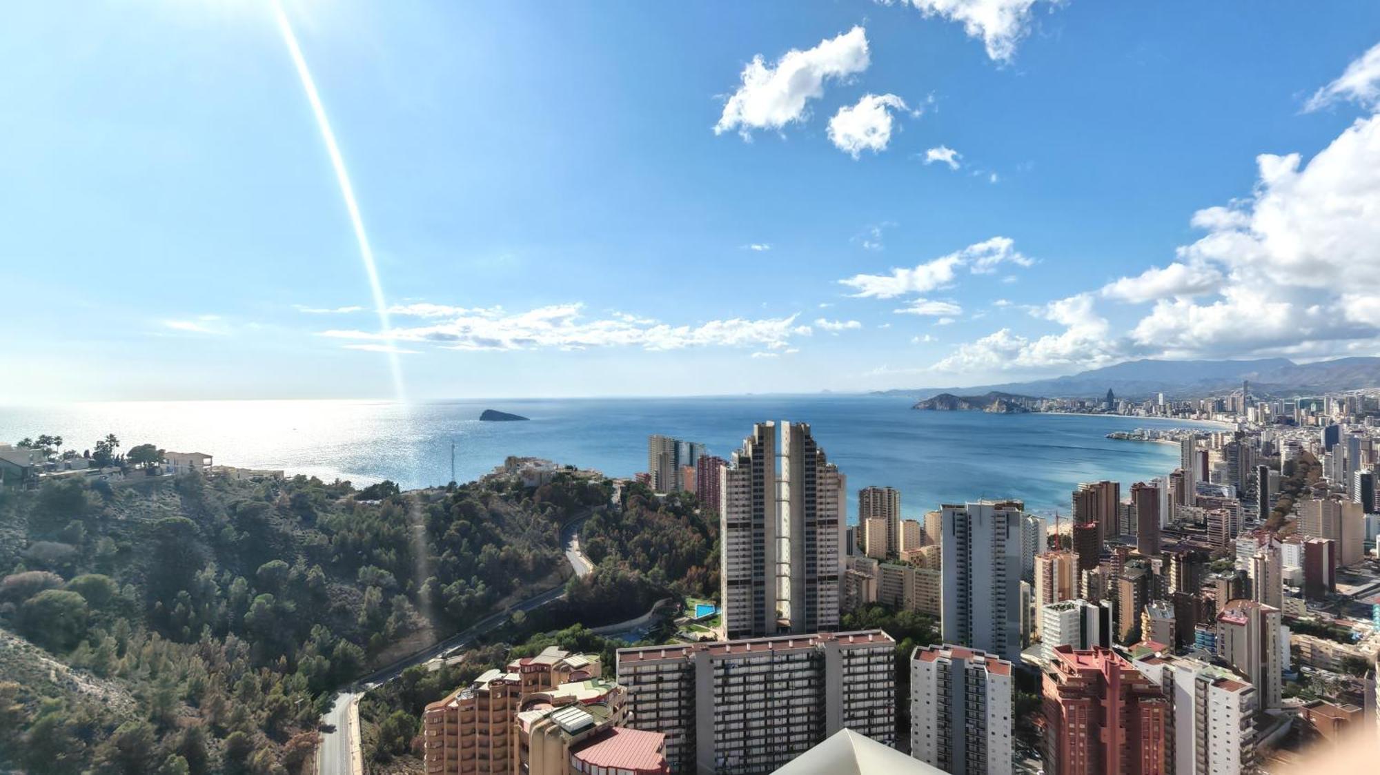 Skyline 31 Terraza Privada Con Vistas Al Mar Apartment Бенидорм Екстериор снимка